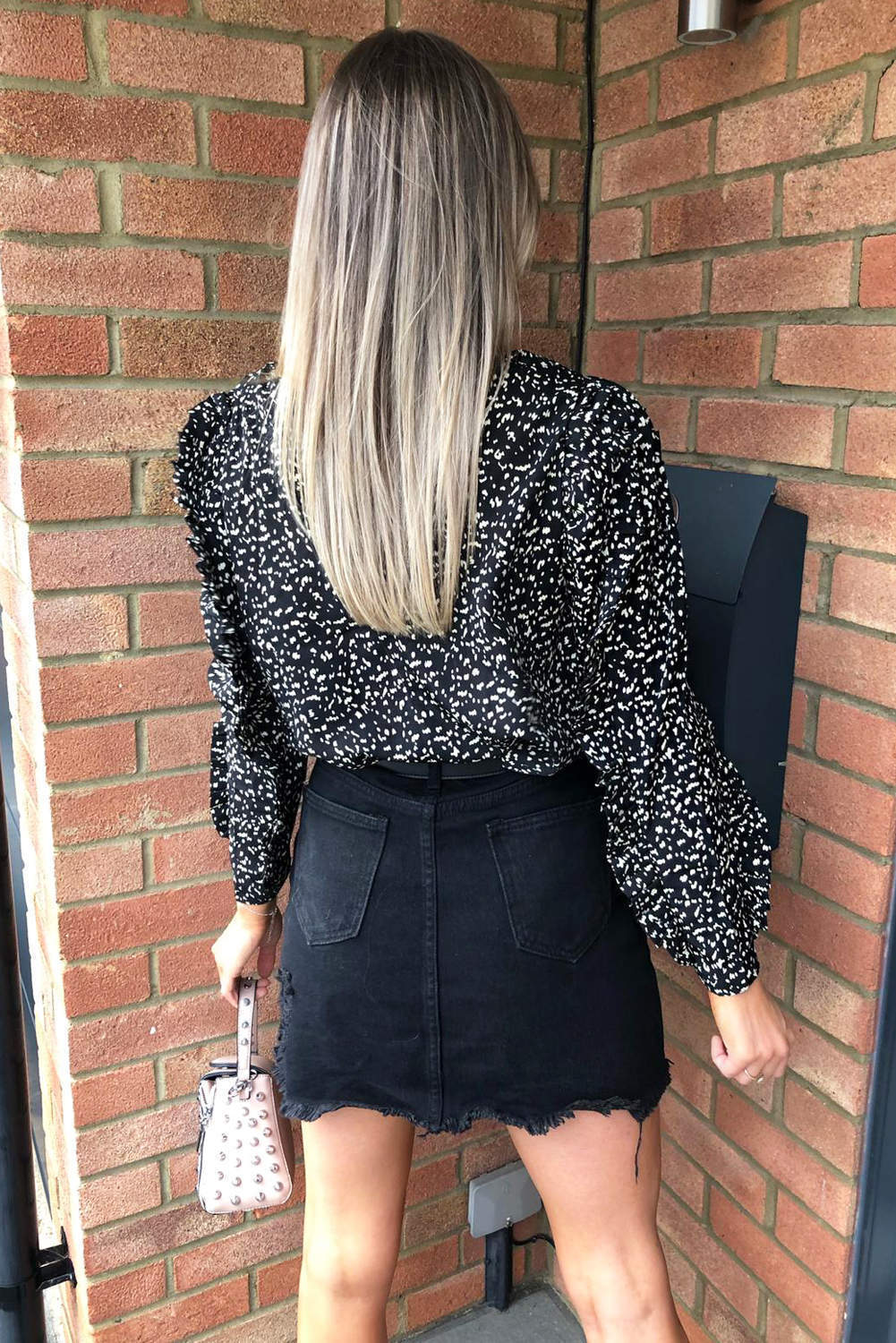 Black Printed Pleated Sleeve Top - Swimclubus